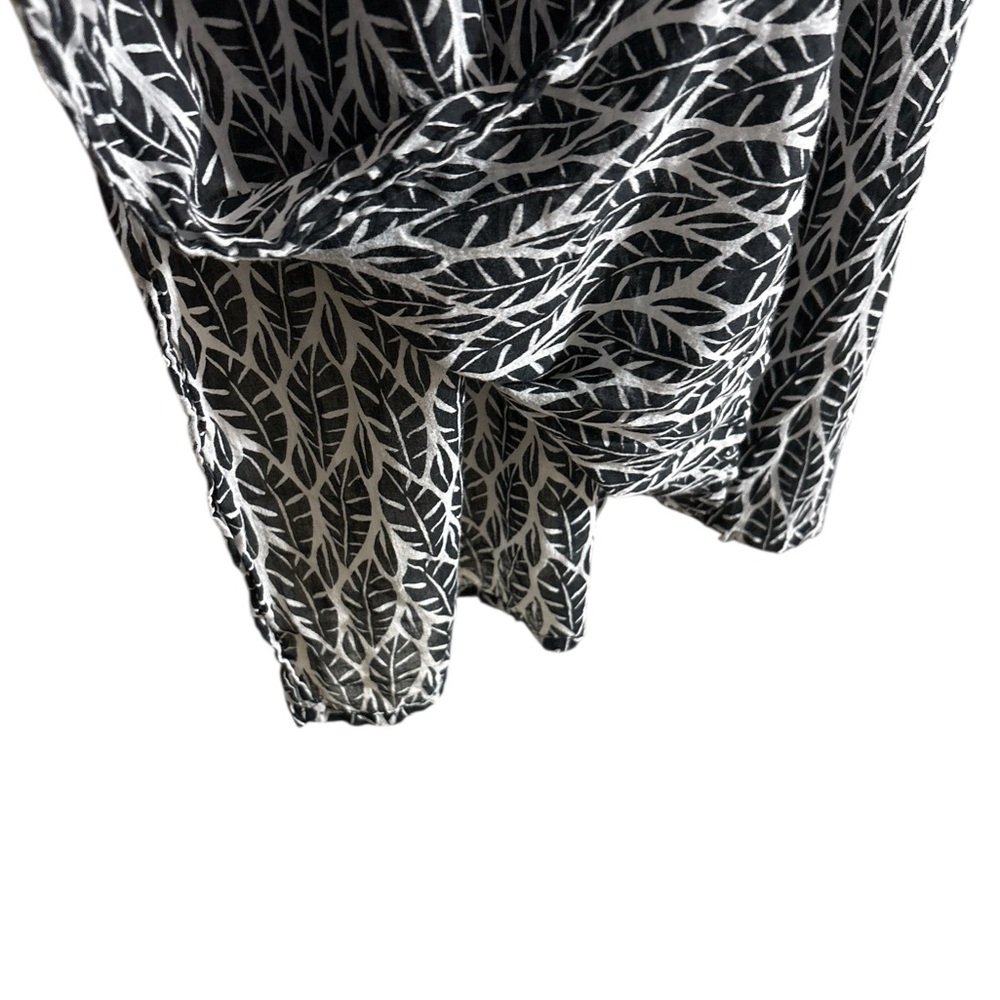 Rock Flower Paper Swim Cover-Up - Picture 5 of 5